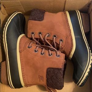 Women’s Sorel Slimpack Lace || size 8